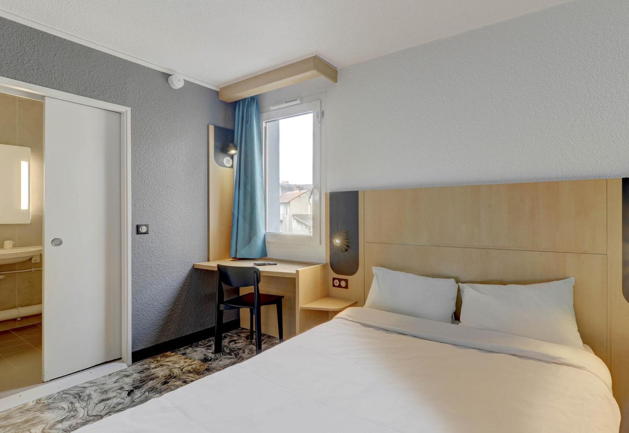 B&B Hotel Montlucon Centre Экстерьер фото